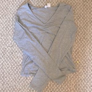Gray long sleeve tee